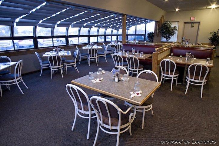Heritage Inn Hotel & Convention Centre - Pincher Creek Restaurant billede